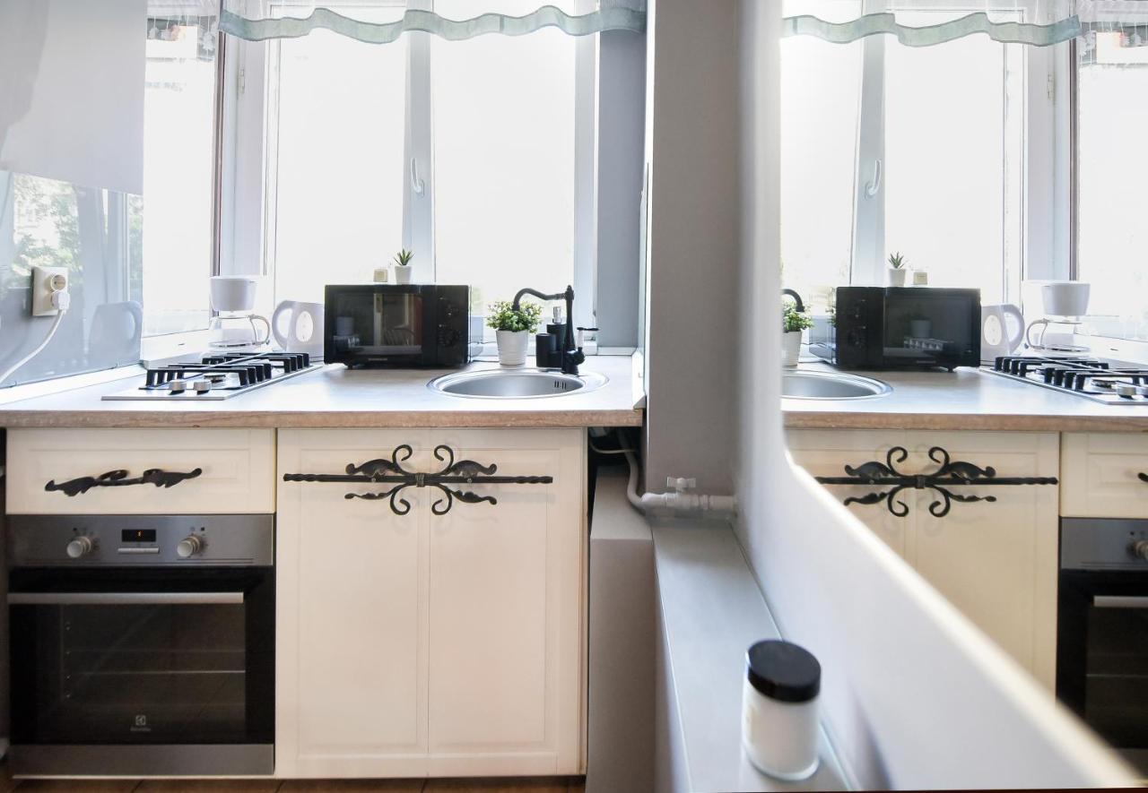 Captivating Old Town Apartment Bucharest Luaran gambar